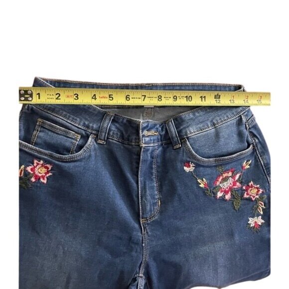 Vintage Croft & Barrow Cropped Jeans Floral Embroidered Capri Dark Wash Sz 6 - Picture 6 of 8